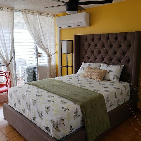 Gorgeous Beach Front Studio With Electricity Water Ac Лукильо Экстерьер фото